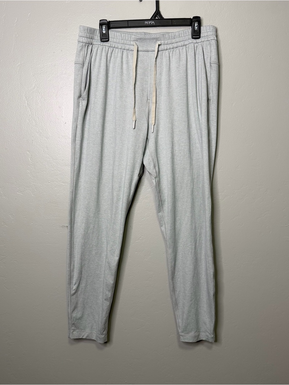 Lululemon Men’s Soft Jersey Tapered Pants Joggers M5ARES Sz L Gym Running